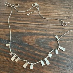 Kendra Scott necklace